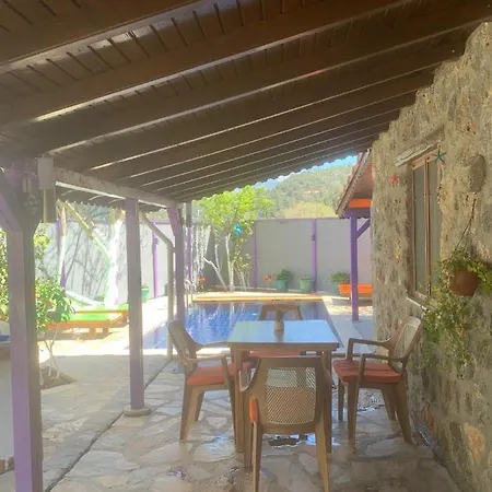 Kayakoy Lucy * Fethiye